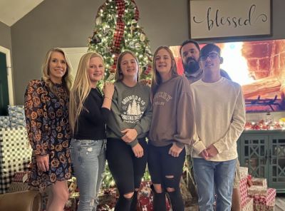The Lewter family, from left, Jennifer, Grace, Isabella, Mackenzie, Austin and Jackson. The Lewter family, from left, Jennifer, Grace, Isabella, Mackenzie, Austin and Jackson.